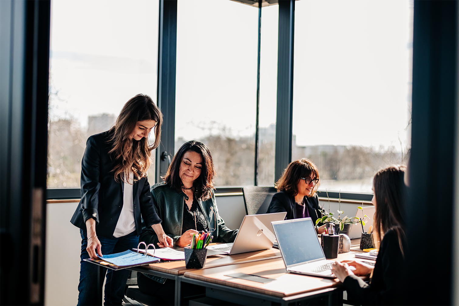 Bureau clés en main 4 personnes